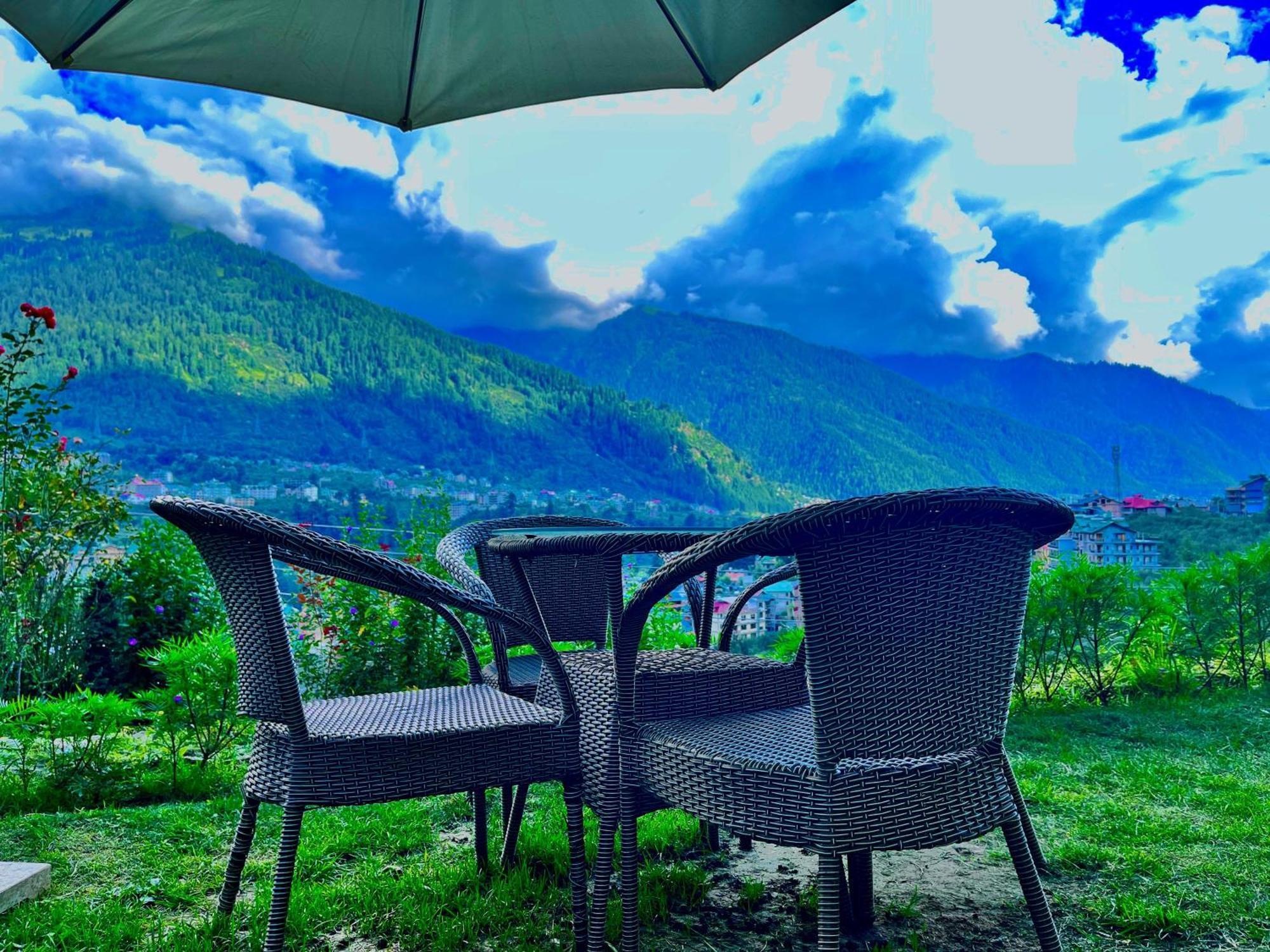 Himalayan River Mountain View 2 Bedrooms Cottage, Manali 외부 사진