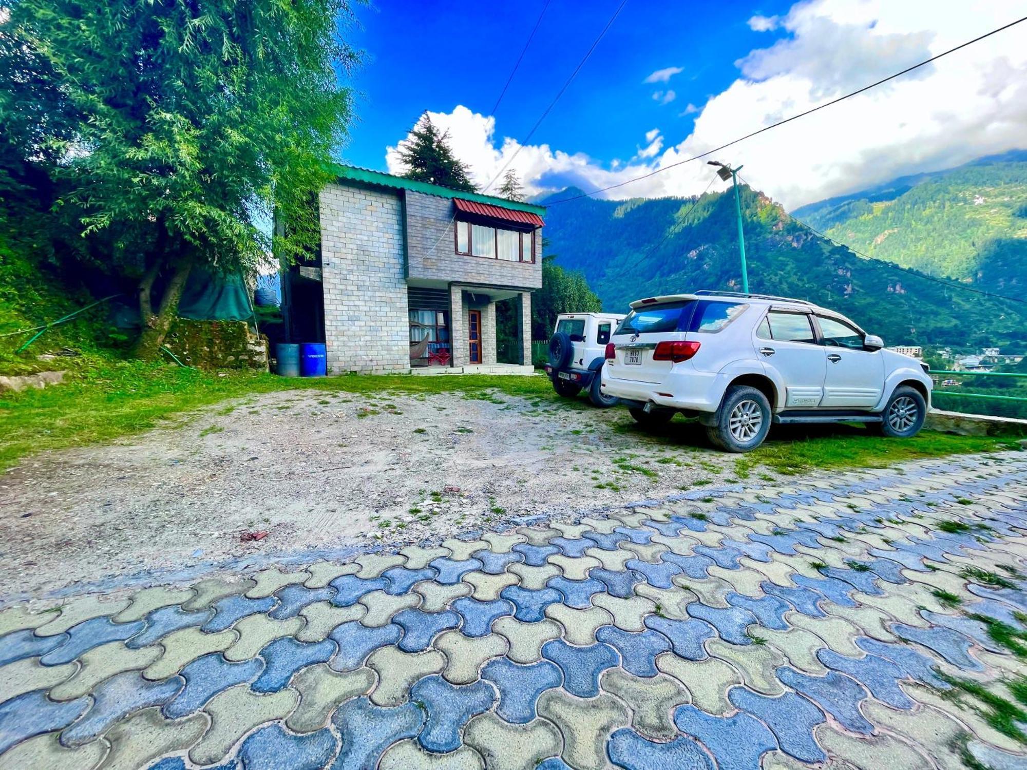 Himalayan River Mountain View 2 Bedrooms Cottage, Manali 외부 사진